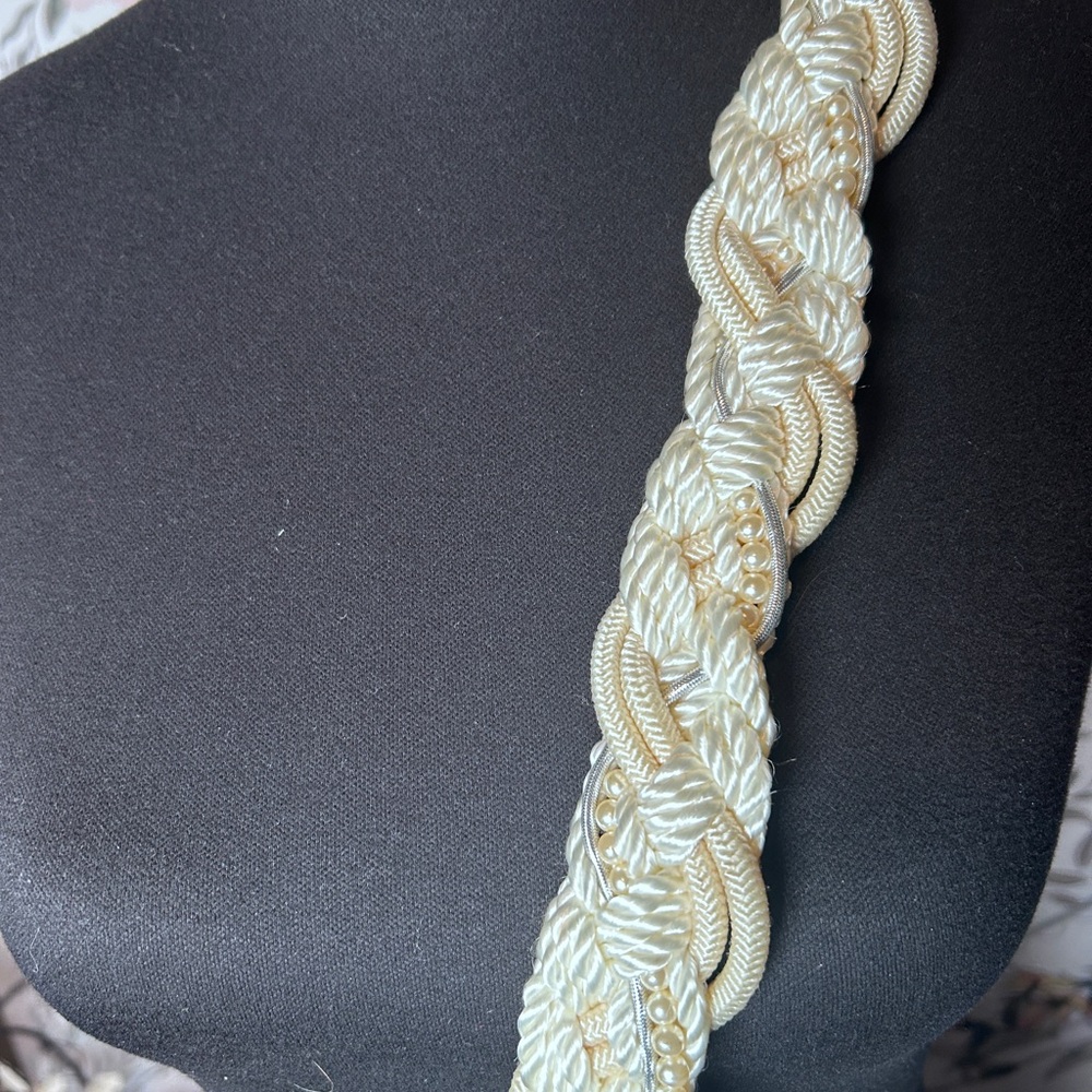 Vintage 80s Ivory Braided Rope Belt | Pearl Accent Statement Waist Belt - Picture 6 of 7
